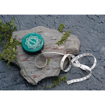 товар Рулетка "Mindful", длина 150см (лента пластик, корпус дерево), бирюзовый, KnitPro, 36634 Индия 