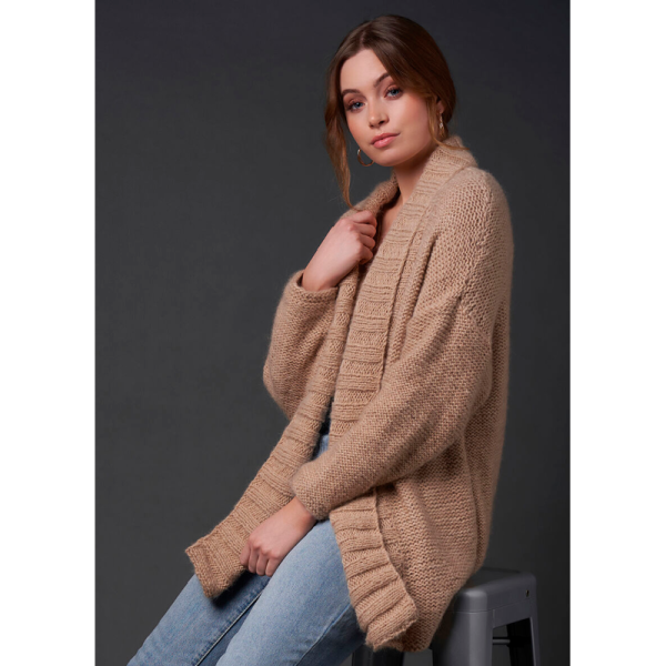 товар Книга Rowan "Essential Outerwear", дизайнер Quail Studio, 10 моделей, 9781916244573 Англия 