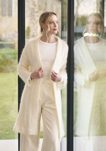 товар Инструкция Mode at Rowan по вязанию кардигана «Ovington» из пряжи Alpaca Haze, MIP12 Англия 